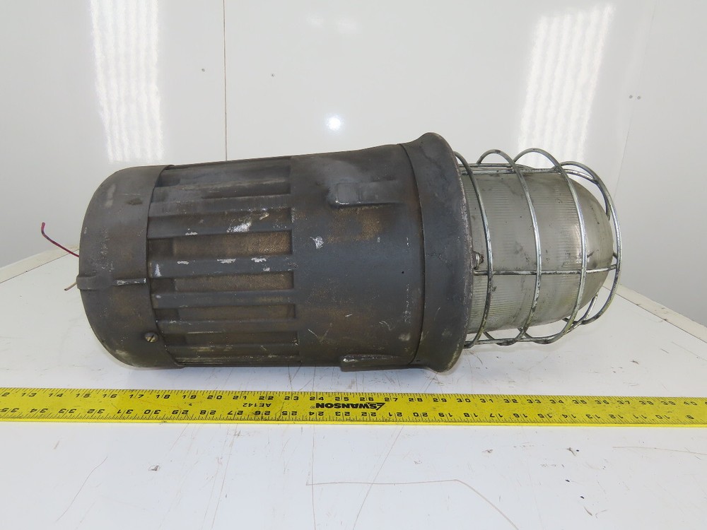 OZ Gedney LMW250MAGGNTB 120/208-240/277V Hazardous Location 250W Light Fixture