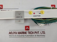 AMPHENOL 51403896-200 Bus Bar Electronic Connector 51202324-110 Rev C