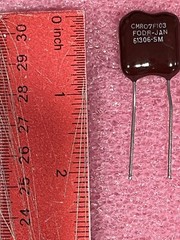 CMR07F103FODR 10000pf 0.01uF 500V MICA CAPACITOR THRU HOLE SEMCO (LOT OF 1)