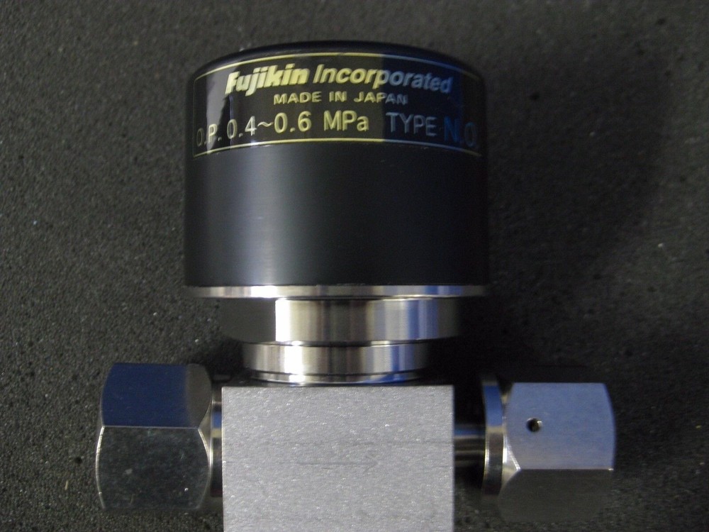 Fujikin FP-ND-71-9.52-2 NEW MEGA-ONE LA Low Press NO Diaphragm Valve, NEW