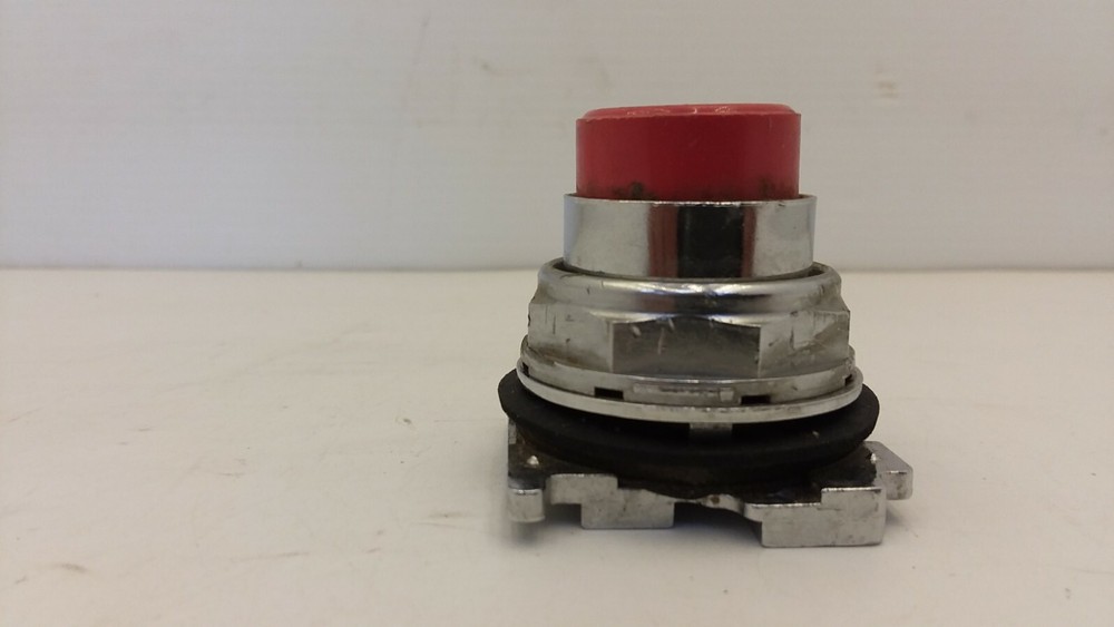 CUTLER HAMMER 10250T112 PUSHBUTTON 30.5MM EXTENDED OPERATING HEAD RED