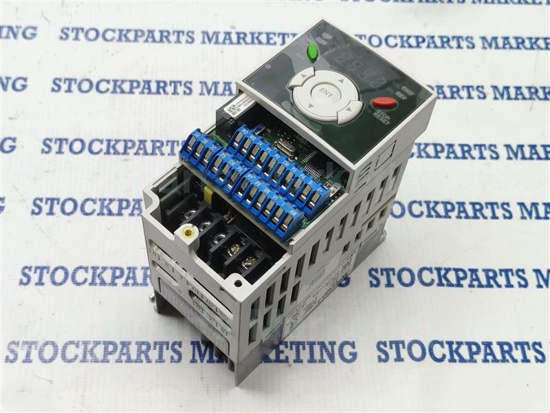 LS Electric SV004IG5A-2 SV004IG5A2 Inverter 200-230V 3Phase 3.9A 50/60Hz