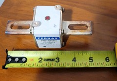 Mersen Ferraz Protistor Semiconductor Fuse Z300034 700V AC 550A Lot of 3 !