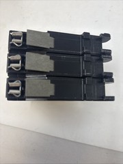 New – Eaton – CH330 – Standard Circuit Breaker, 240 Vac, 30 A, 10 Kaic, 3 Poles