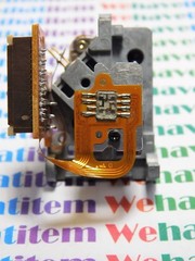 NEW sharp CD LASER LENS PICKUP / RCTRH8112AFZZ (qzty)