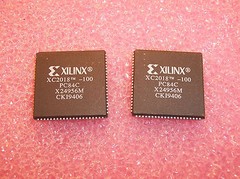 QTY (5) XC2018-100PC84C XILINX PLCC-84 REFURBISHED CLEAN SOCKET PULLS