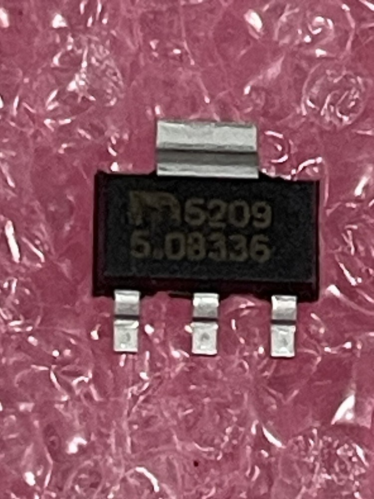 MIC5209-5.0BS IC REGULATOR LINEAR 5V 500mA SOT223-3 MICREL (LOT OF 10)