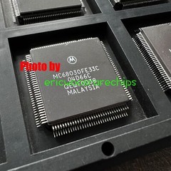 NOS Motorola MC68030FE33C 68030 Enhanced 32-Bit Microprocessor QFP132 x 1pc