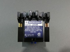 Telemecanique J20M11 Control Relay Magnet Block 110V – NEW Surplus!