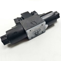 1pcs New Solenoid Valve for Daikin KSO-G02-2CP-30-EN