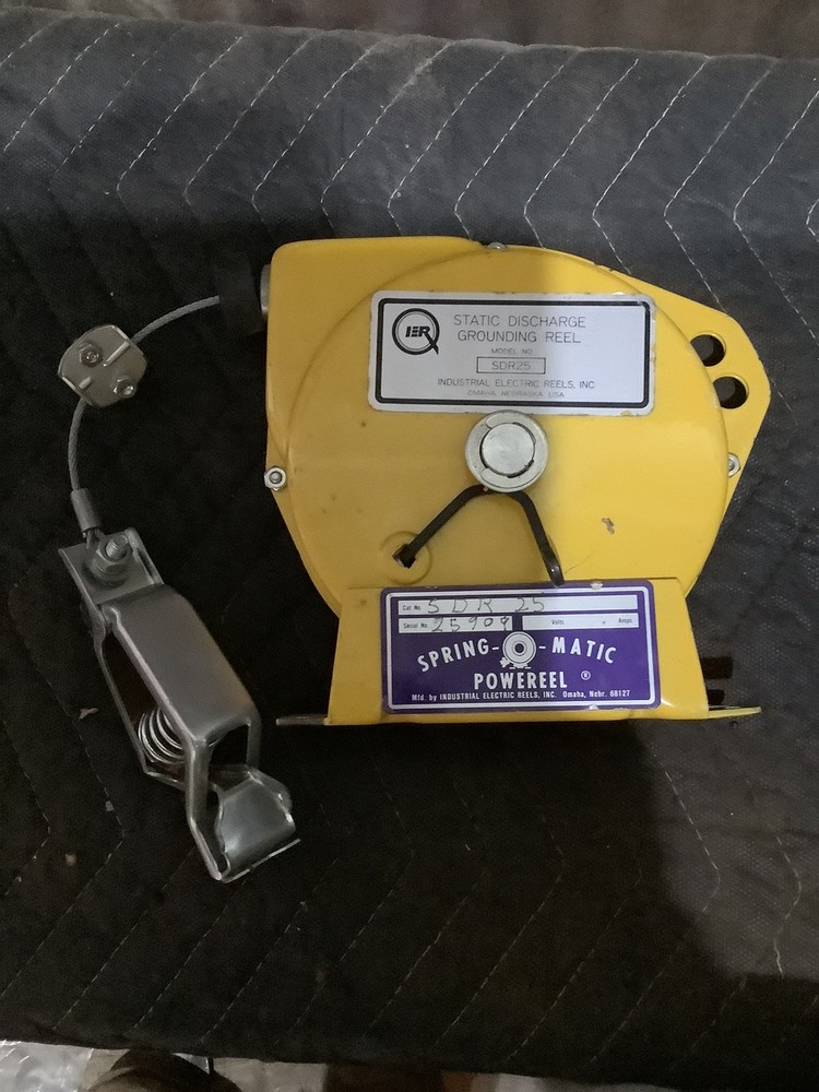 Static Discharge Grounding Reel Model SDR25 Industrial Electric Reels. INC.