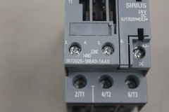 UNUSED SIEMENS SIRIUS POWER CONTACTOR 3RT2025-1BB40-1AA0