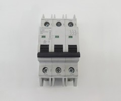 C3 Controls 1100-CB3C2U30 Mini 30A Circuit Breaker 3P 277V MCB Type C – NEW S…