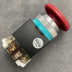 1Pc Emergency Stop Switch Button 10A 250V 600V IP65 for Kacon B30-81L