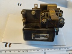 GENERAL ELECTRIC GE IC2820 F101BD7 600 VOLTS 25 AMP RELAY
