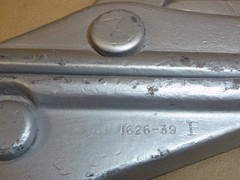 Klein Tools 1626-39 Chicago Grip with Hot Line Latch Bare Conductor Puller