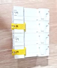 1PC A9N18376 SCHNEIDER CIRCUIT BREAKER Acti9 C120N MCB 4P C 125A 10000A 415V NEW