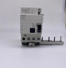 1PCS NEW module 5SM2342-0 4P 30MA SIEMENS