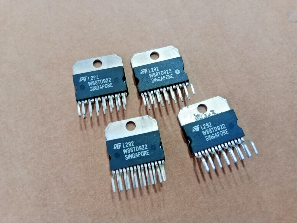 12PCS LOT-STMicroelectronics L292 Monolithic LSI circuit in 15-lead Multiwatt
