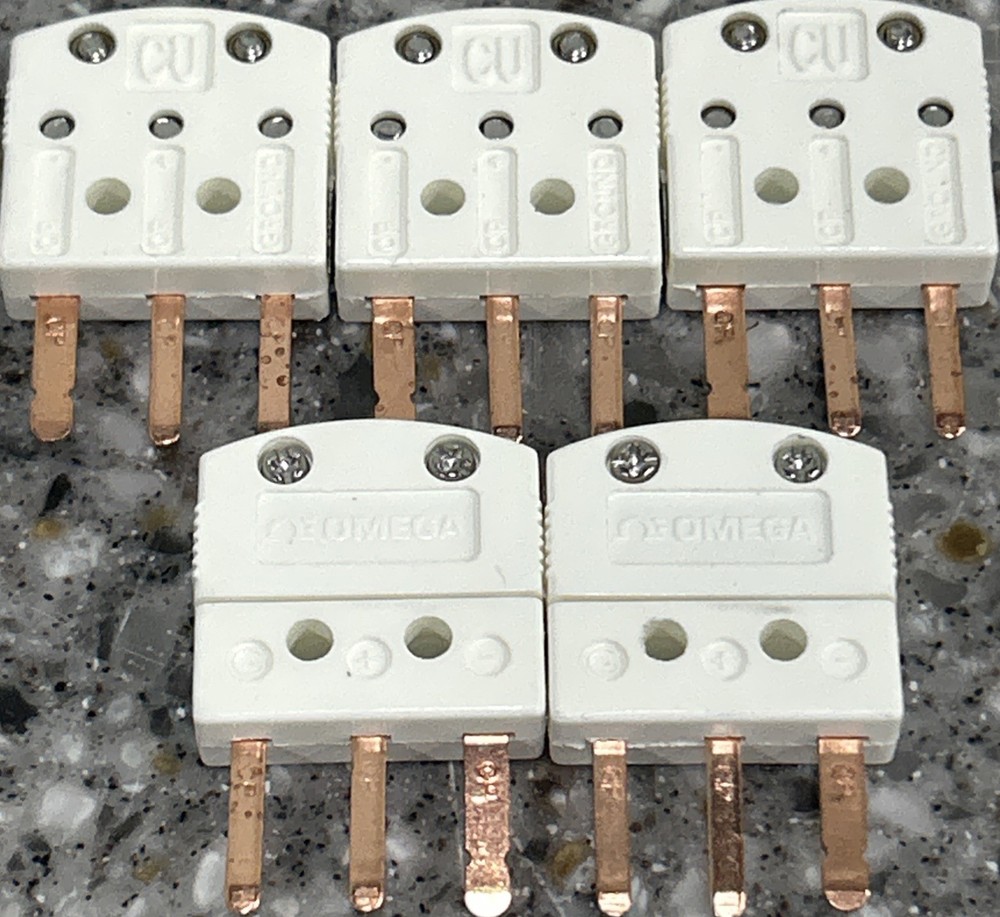 (5 PACK) OMEGA ENGINEERING MTP-U-M BRAND NEW MINI THREE PRONG WHITE CU-CU