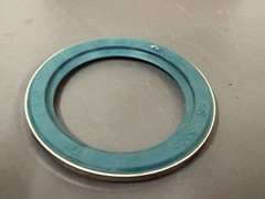 BOX OF 5 Thomas & Betts 1-1/4″ Rigid Conduit Sealing Rings 5305