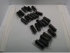 KME 35v 470uF CAPACITORS, (M)105°C, (LOT OF 24) NNB