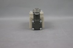 Omron WLCA2-G Limit Switch 13924Z5 AC-15 2A/250V DC-12 2A/48V Unused OVP