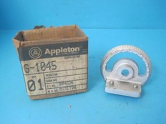 APPLETON ELECTRIC MOUNTING BRACKET AREAMASTER FLOODLIGHT PIPE CROSSARM G-1045