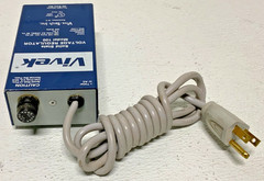 Vivek 100 Solid State Voltage Regulator 400Watts 60Hz 100AC B4B