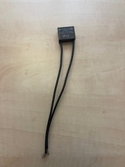 Electrocube RG1988-6-6, Surge Suppressor, 0.25MFD, 600VDC, 100Ohms, 1/2 W (New)