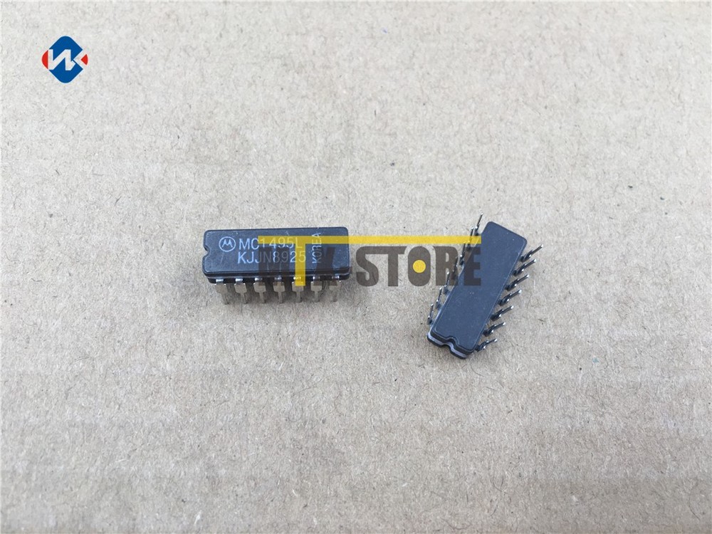 10PCS IC MOT MC1495L DIP-14
