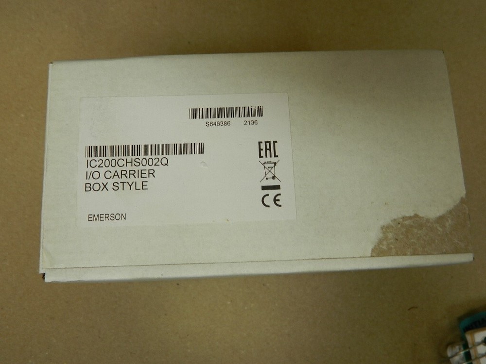 GE Fanuc IC200CHS002Q I/O VERSAMAX Carrier Box Style Module NEW