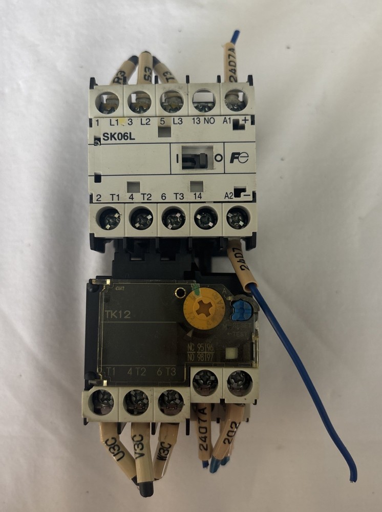 Fuji Electric SK06L Contactor DC24V w/ TK12 0.95-1.45A Thermal Overload Relay