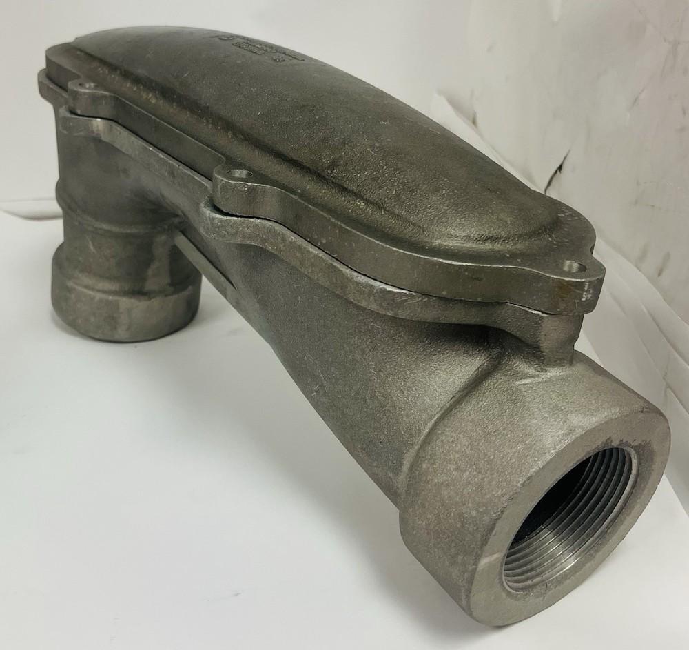 EATON CORPORATION CROUSE HINDS NO. LBD7700 SA 2 1/2 AL MOGUL OUTLET BODY 90 DEG