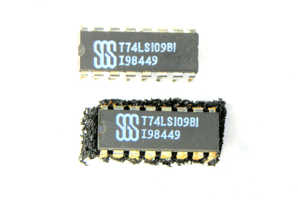 T74LS109B1 “Original” SGS 16P DIP IC 2 pcs
