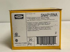 New 40 PK Hubbell SNAP1RNA 20A 125V – Right Angle Connector 2-Pole 3-Wire Ground