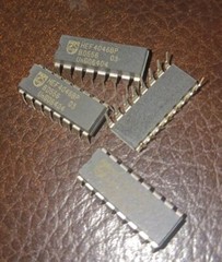 4 NEW LEGITIMATE HEF4046BP Philips PLL ICs **NOT CHINESE or UNBRANDED**