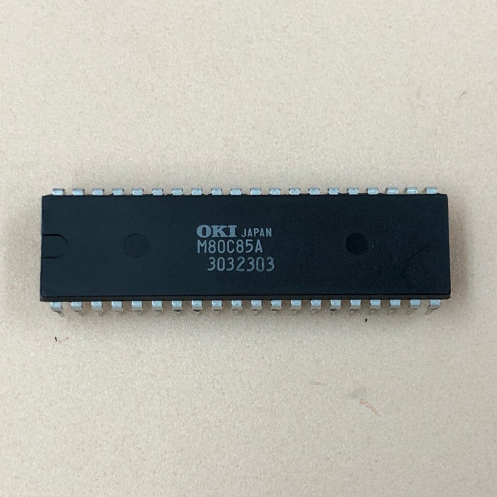 OKI M80C85A 8-BitCMOS MICROPROCESSOR 80C85
