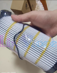 QTY:1 NEW LF14004 Engine Oil Filter Compartment Long Life Paper Core