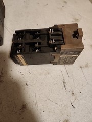 LOT OF 8 ALLEN BRADLEY 700-P400A1 /B RELAY 10A 600VAC 700-P200A1 Bulletin 700P