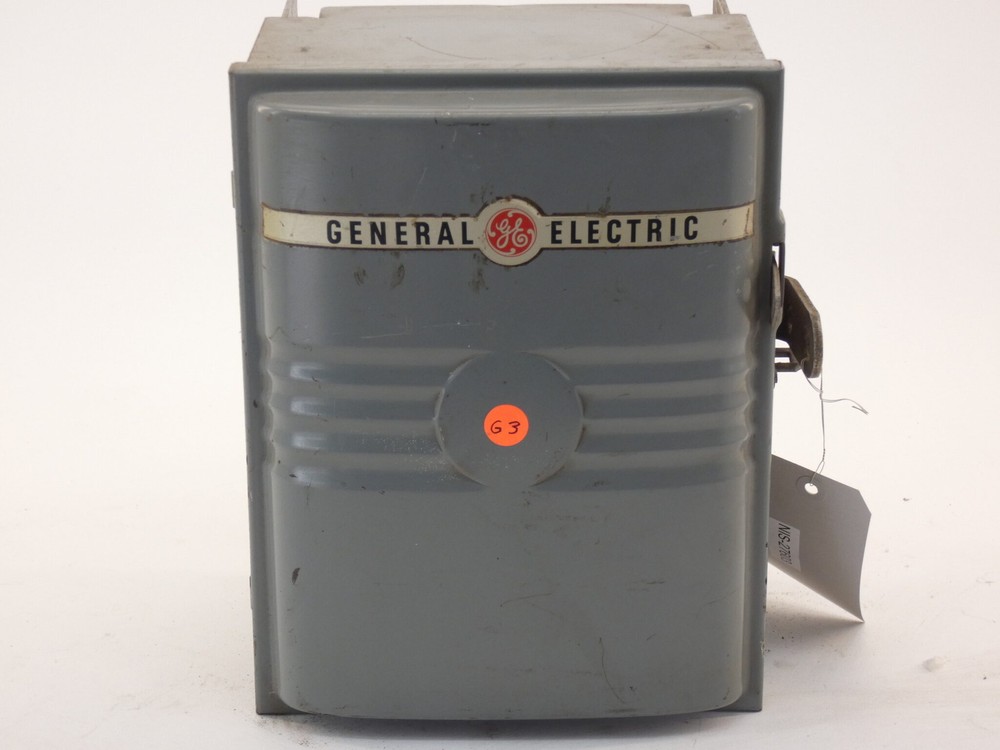 General Electric DFG421SN Fusible Bus Plug Flex-A-Plug 30A 240V 4P 3PH