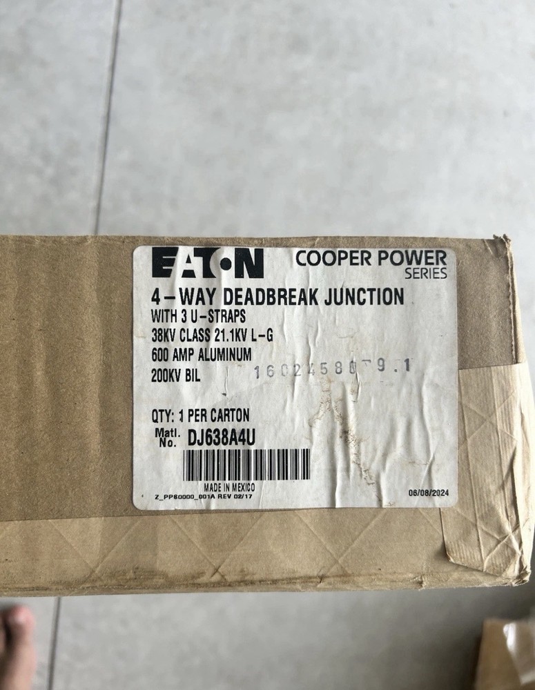 Eaton Cooper Power Series 4-Way Deadbreak Junction Connector MPN DJ638A4U