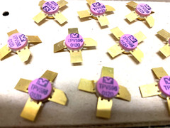 TPV596 470-860Mhz 0.5W RF TRANSISTOR BY MEGA LOT OF 1