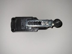 *NEW* SCHMERSAL LIMIT SWITCH Z4V7H 336-11Z-M20-2138 PART# 101166374