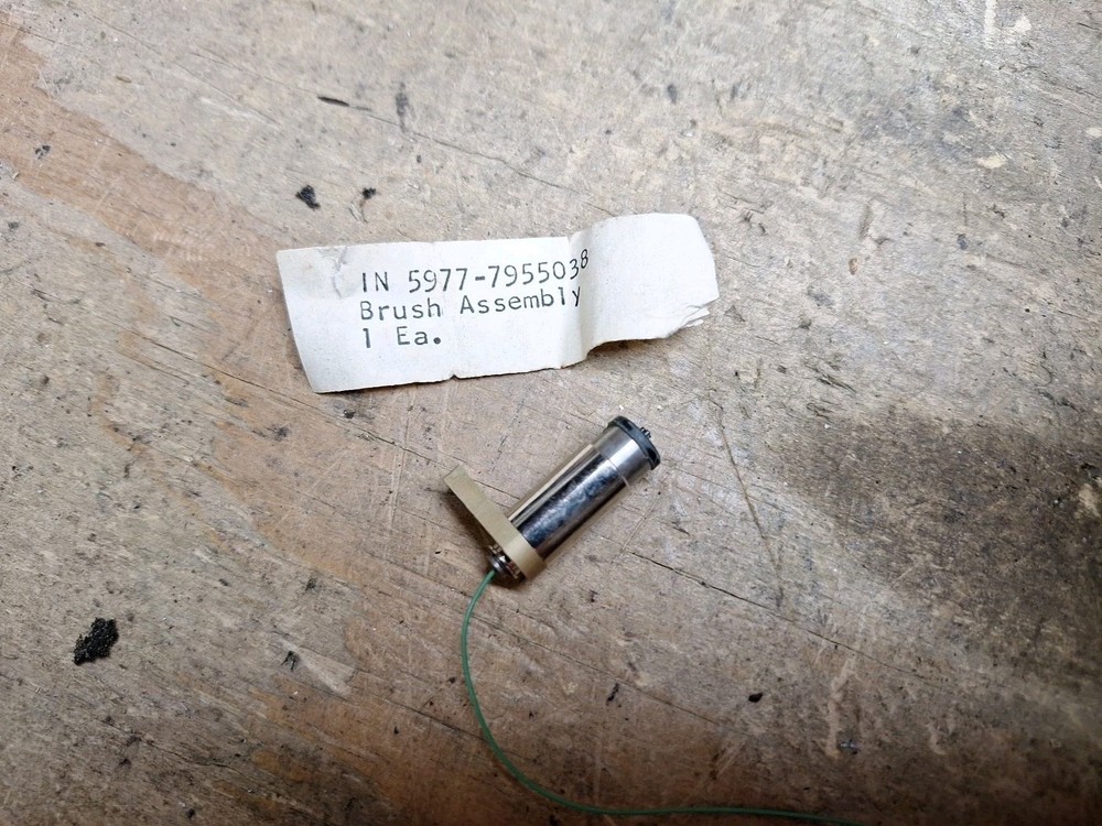 5977-7955038 5977-795-5038 – MIL – ELECTRICAL CONTACT BRUSH ASSEMBLY LOT