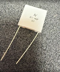 2PCS R71MI4100JE0EK 0.47 µF Film Capacitor 220V 420V Polypropylene (PP)