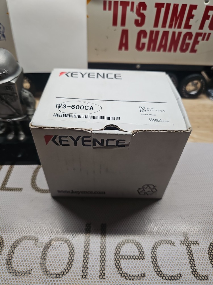 Keyence IV3-600CA Image Camera Real Pictures!!US Seller
