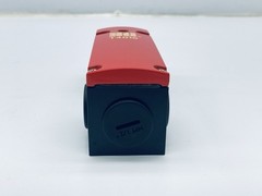 STI T4016-022 / T4016-022SM Safety Interlock Switch 24vdc 230vac 4A IP67 OMRON