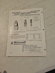 Vintage Honeywell MICRO SWITCH One-Shot Pushbutton Switch Assemblies Data SHEET