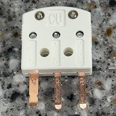 (5 PACK) OMEGA ENGINEERING MTP-U-M BRAND NEW MINI THREE PRONG WHITE CU-CU